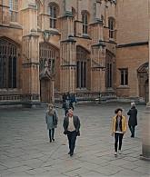 A_Discovery_of_Witches_S01E03_1080p_ATP_4918.jpg