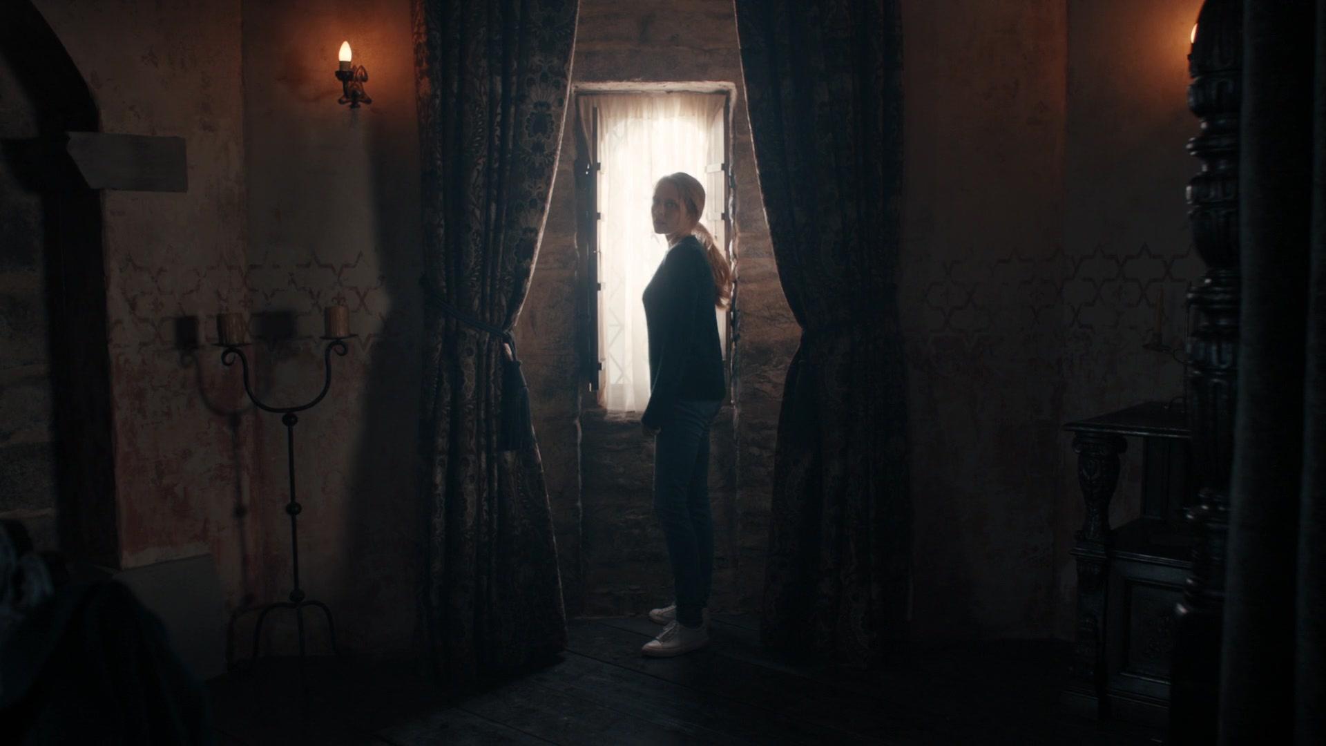 A_Discovery_of_Witches_S01E04_1080p_ATP_0495.jpg