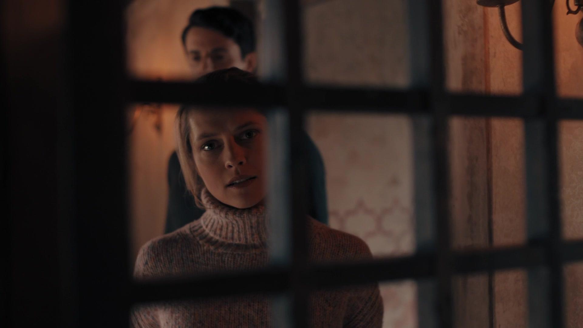 A_Discovery_of_Witches_S01E04_1080p_ATP_1827.jpg