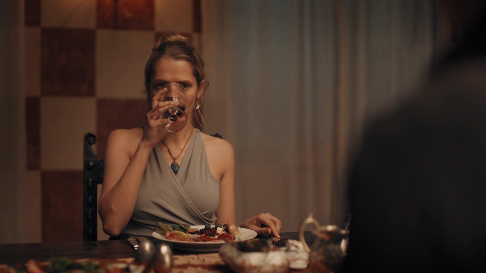 A_Discovery_of_Witches_S01E04_1080p_ATP_4060.jpg