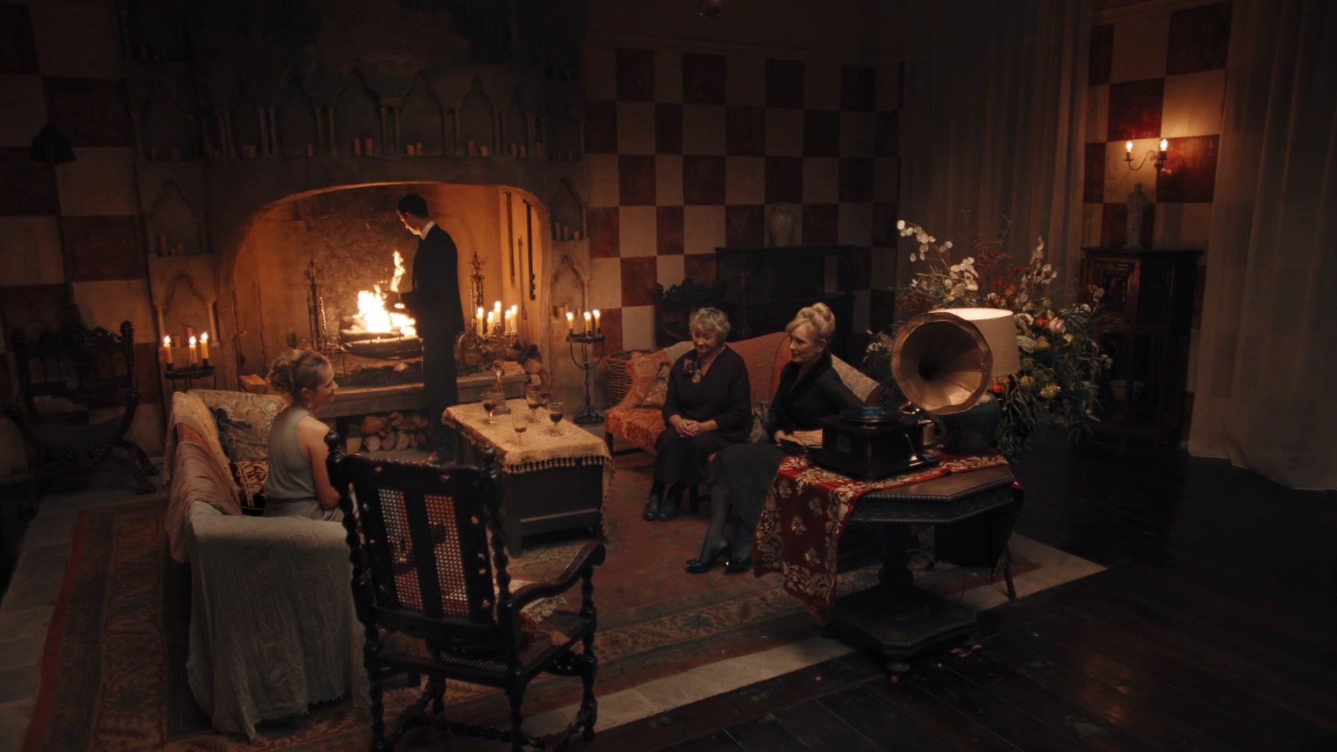 A_Discovery_of_Witches_S01E04_1080p_ATP_4108.jpg
