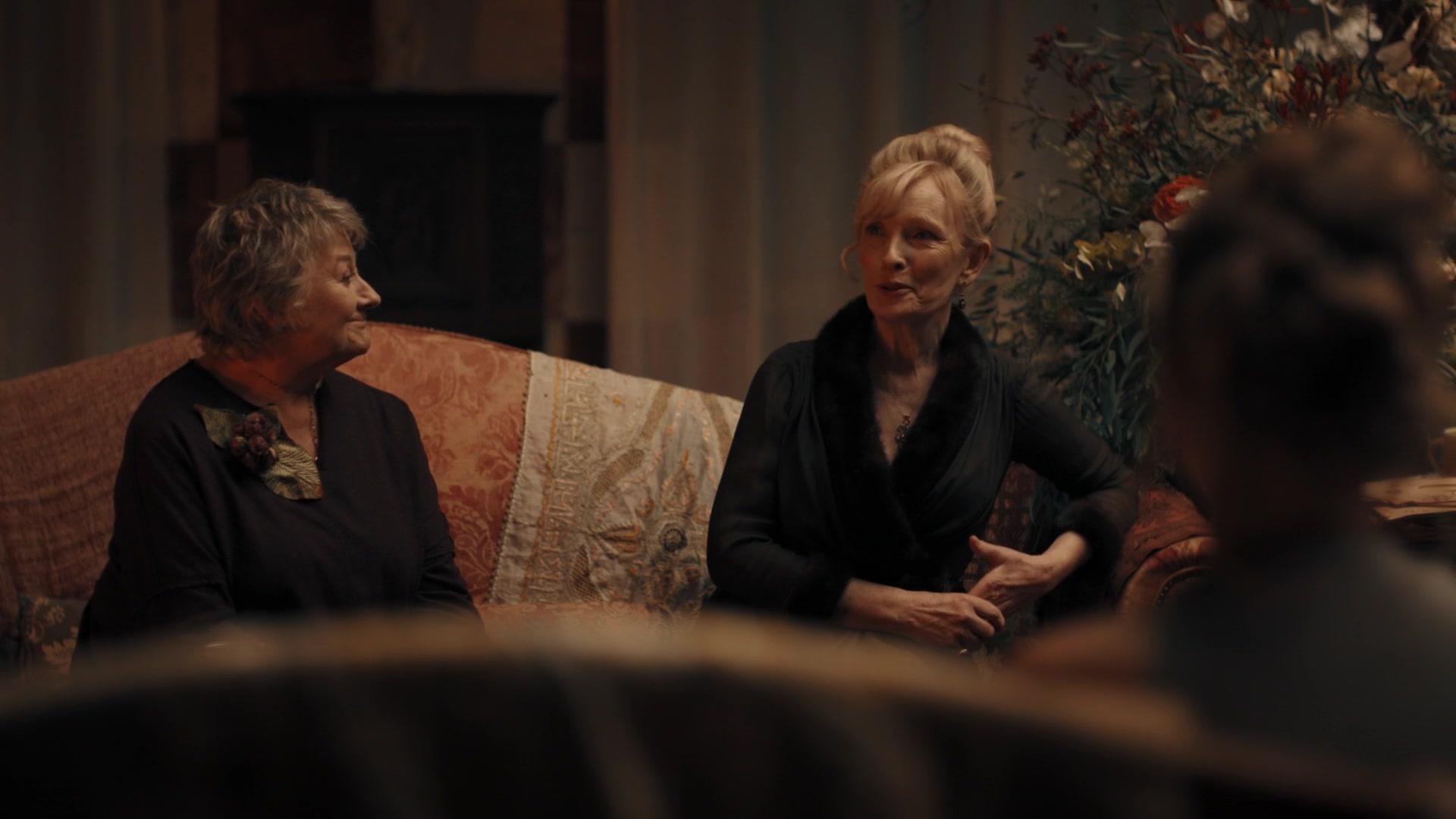 A_Discovery_of_Witches_S01E04_1080p_ATP_4117.jpg