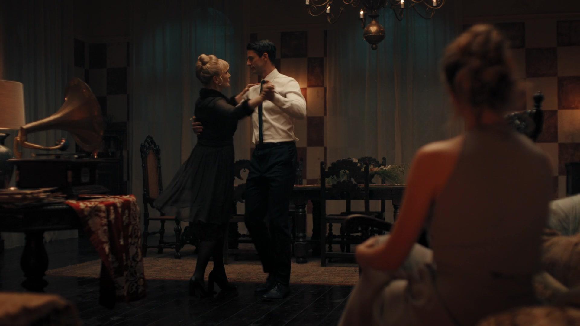 A_Discovery_of_Witches_S01E04_1080p_ATP_4229.jpg