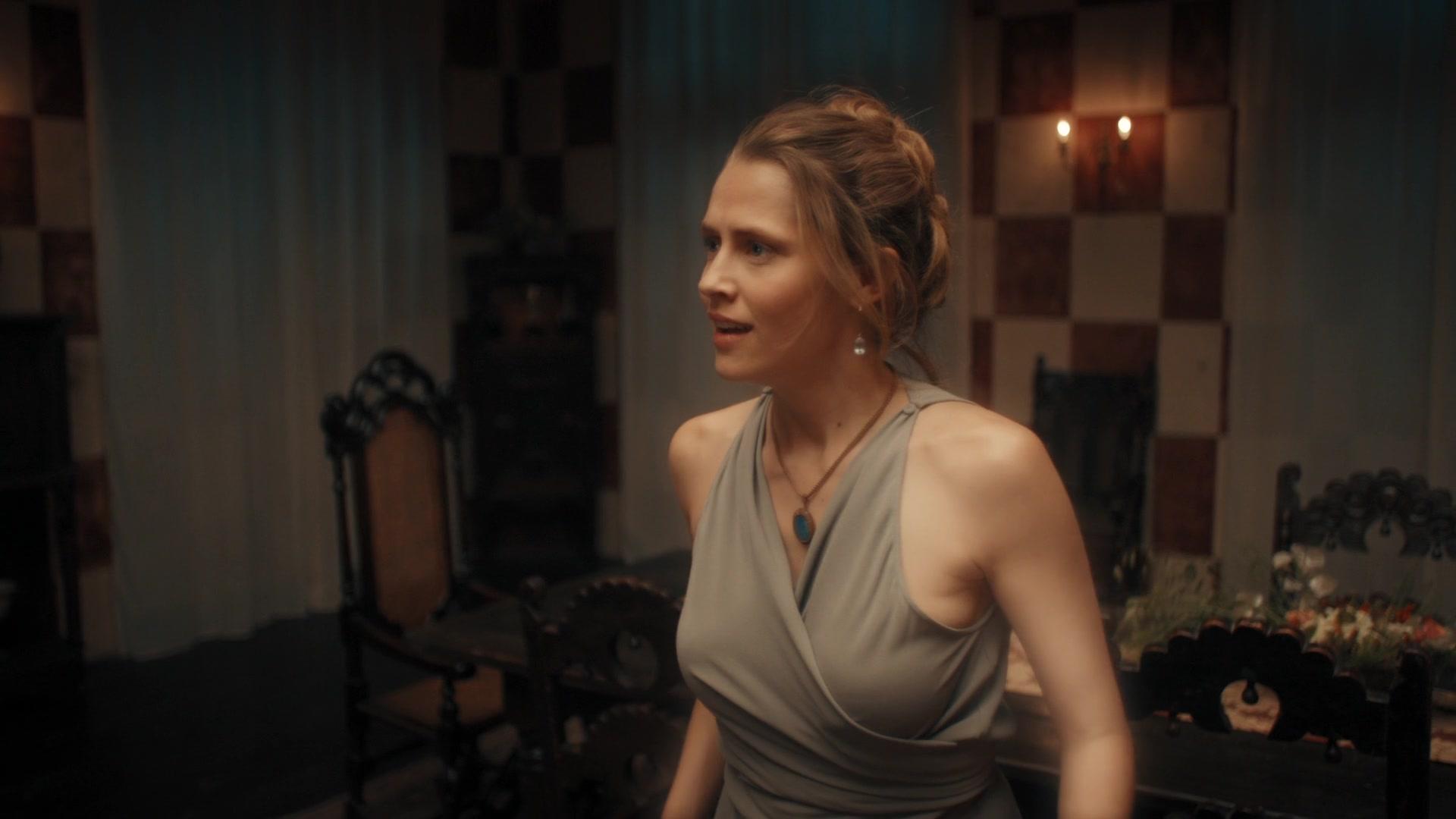 A_Discovery_of_Witches_S01E04_1080p_ATP_4444.jpg