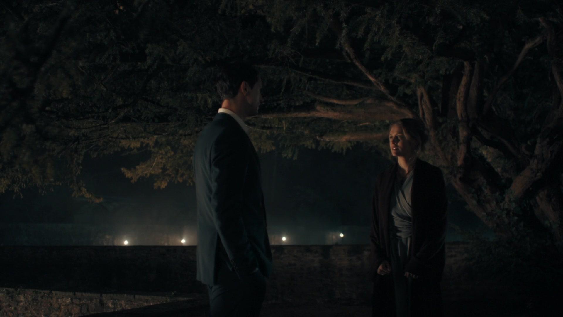 A_Discovery_of_Witches_S01E04_1080p_ATP_4567.jpg