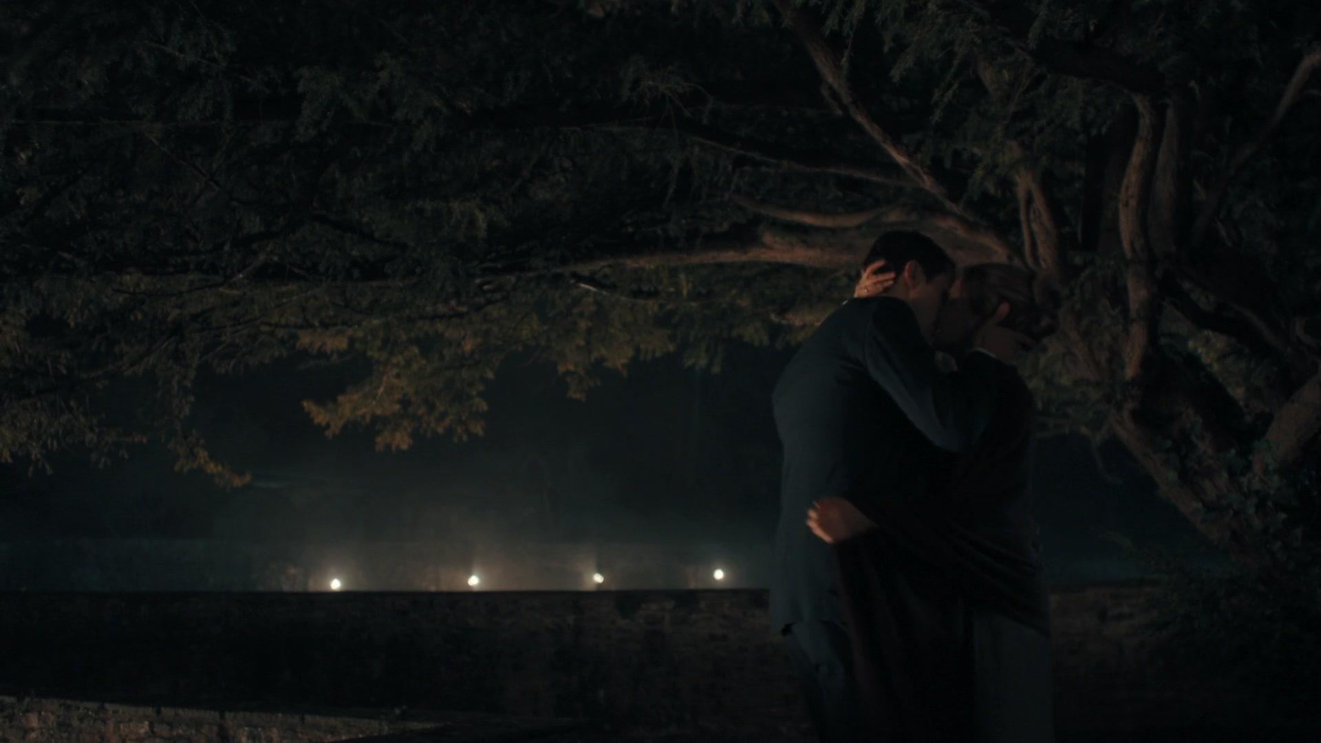 A_Discovery_of_Witches_S01E04_1080p_ATP_4577.jpg