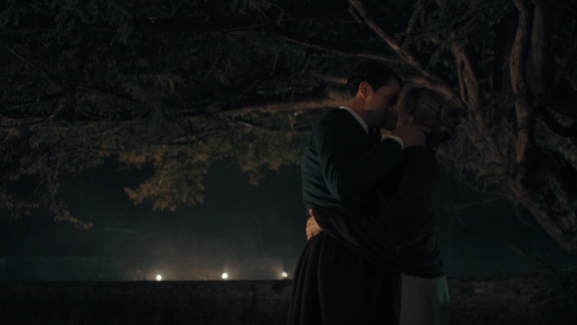 A_Discovery_of_Witches_S01E04_1080p_ATP_4594.jpg
