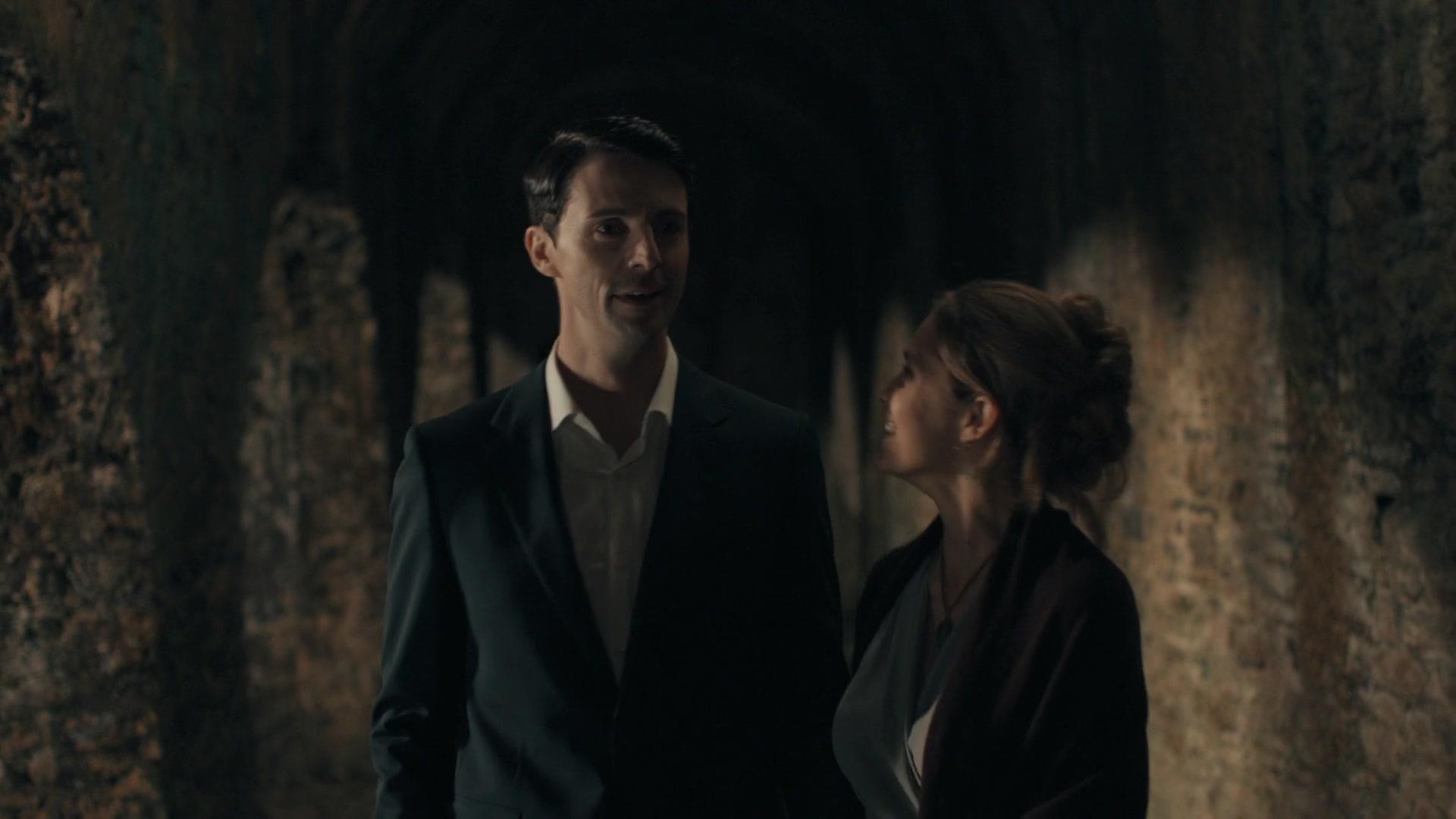 A_Discovery_of_Witches_S01E04_1080p_ATP_4870.jpg