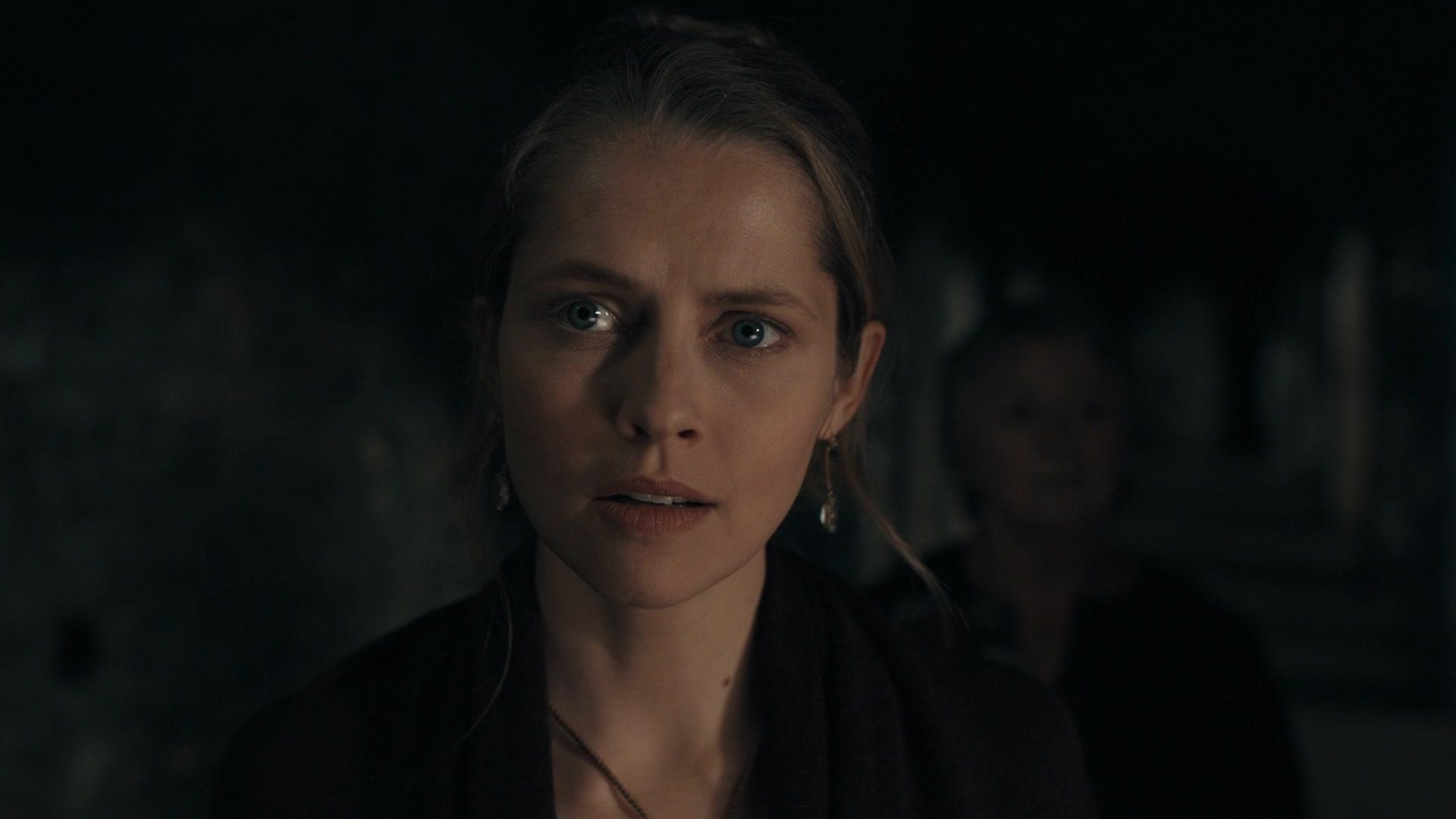 A_Discovery_of_Witches_S01E04_1080p_ATP_5131.jpg
