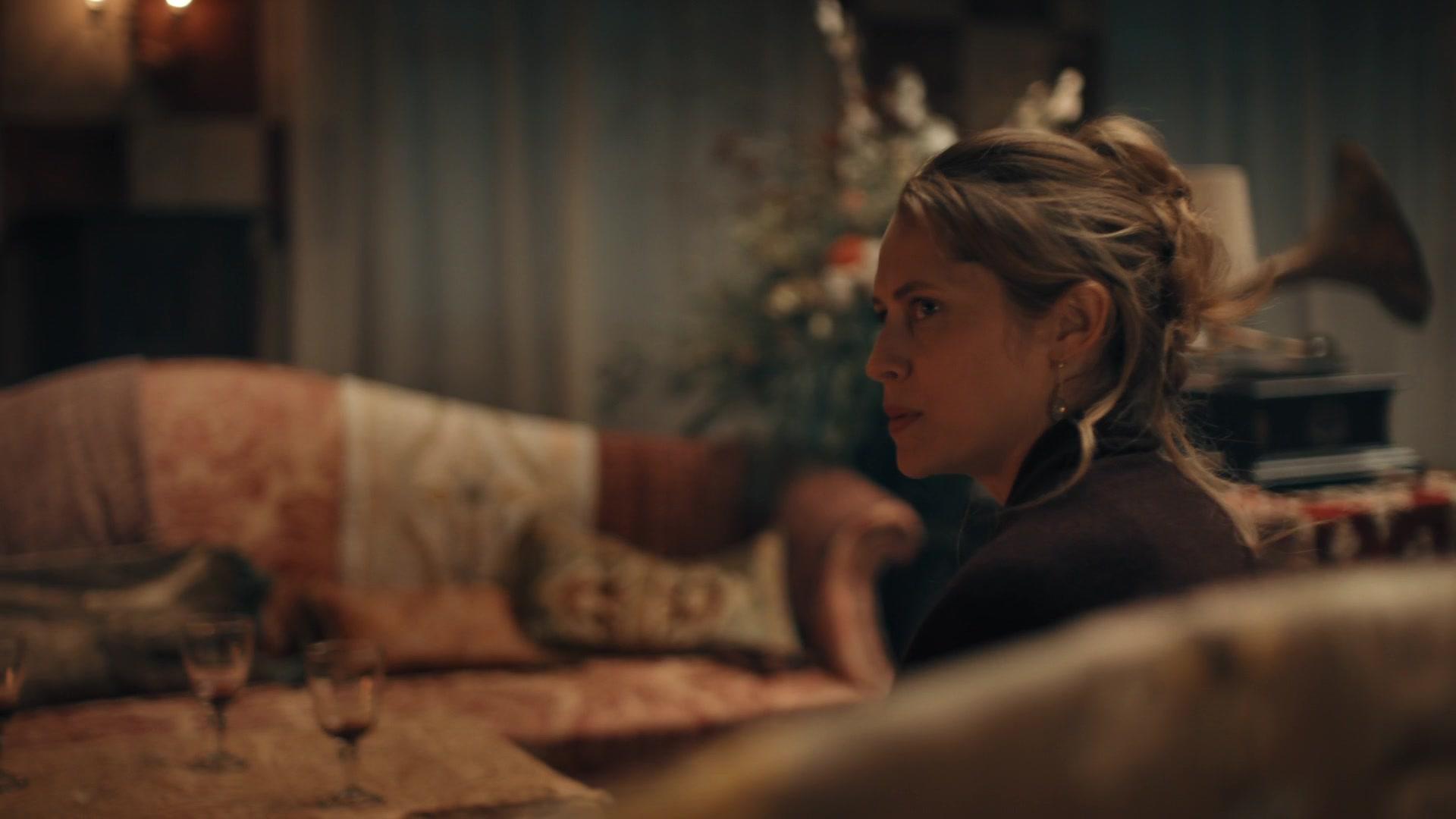 A_Discovery_of_Witches_S01E04_1080p_ATP_5469.jpg