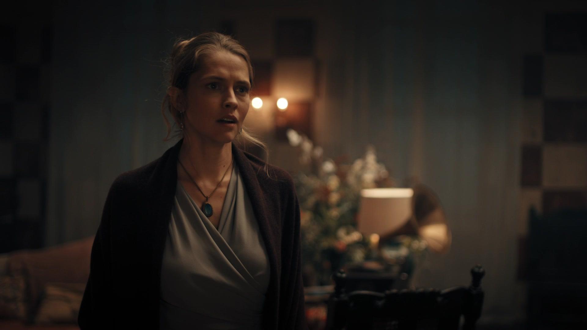 A_Discovery_of_Witches_S01E04_1080p_ATP_5534.jpg