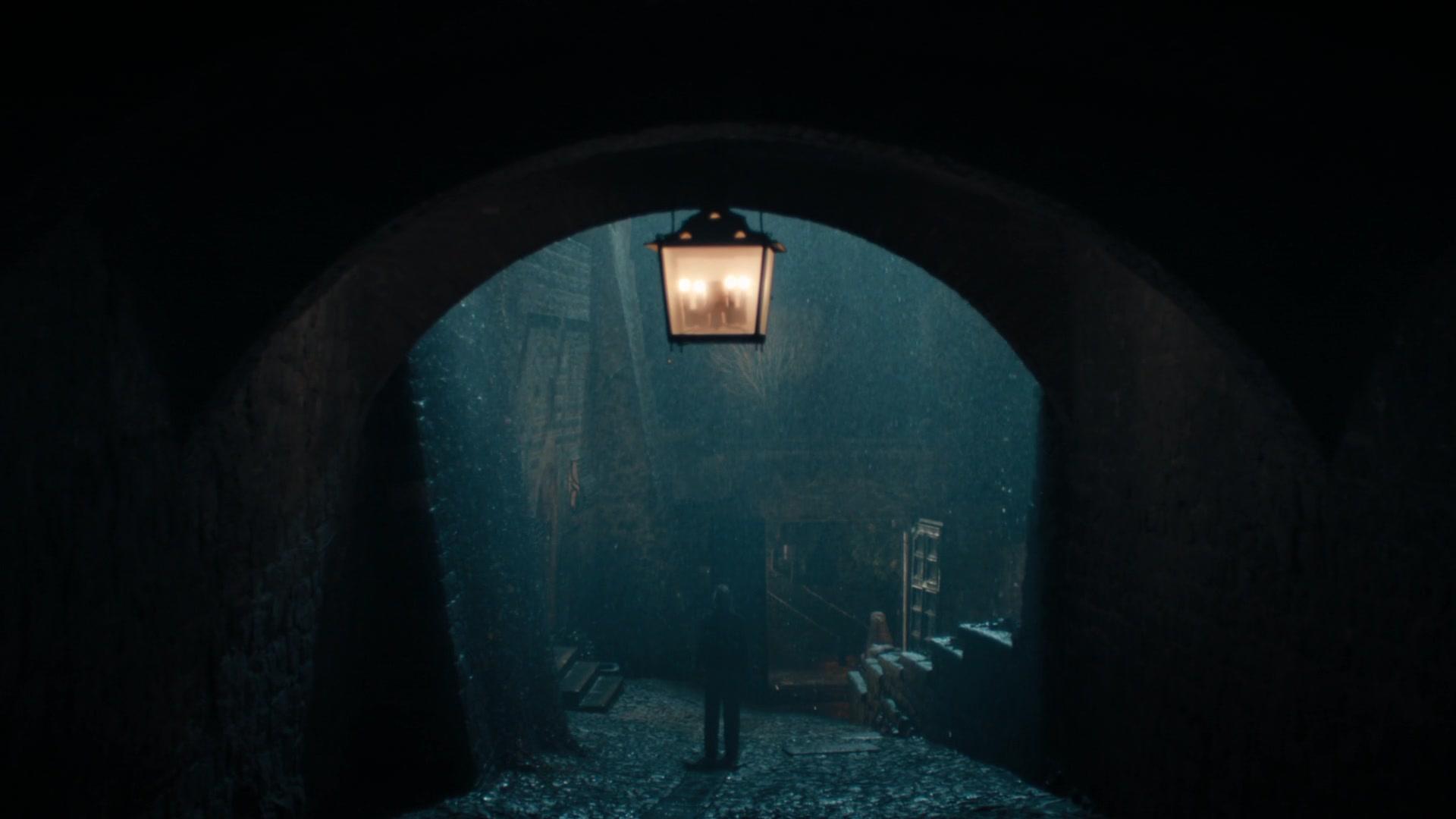 A_Discovery_of_Witches_S01E04_1080p_ATP_6106.jpg