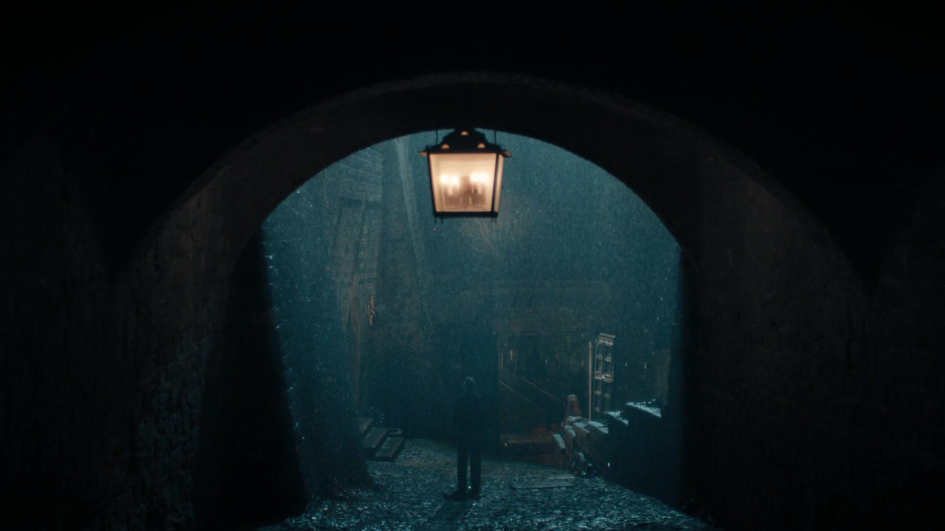 A_Discovery_of_Witches_S01E04_1080p_ATP_6112.jpg