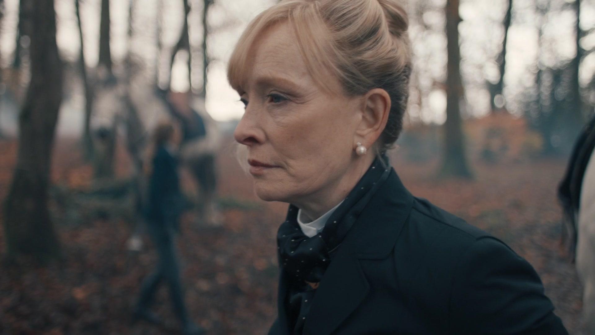 A_Discovery_of_Witches_S01E05_1080p_ATP_0751.jpg