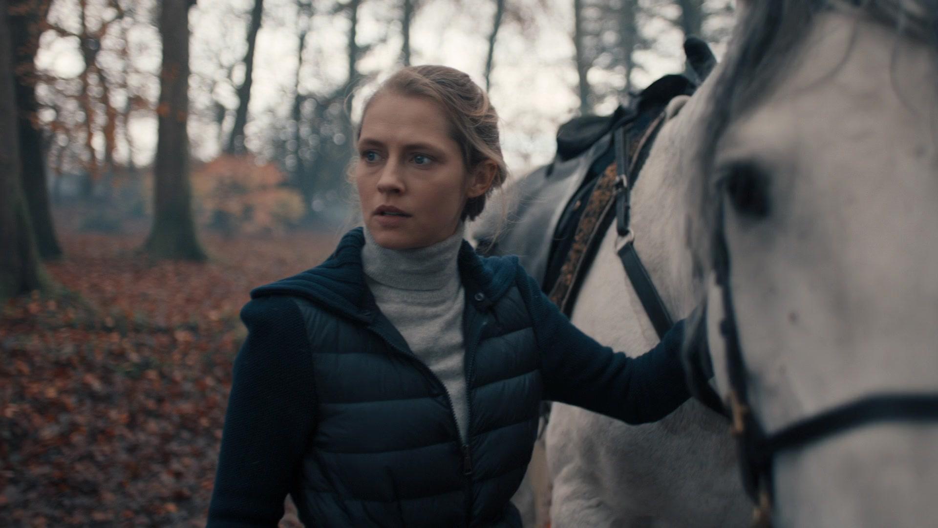A_Discovery_of_Witches_S01E05_1080p_ATP_0855.jpg
