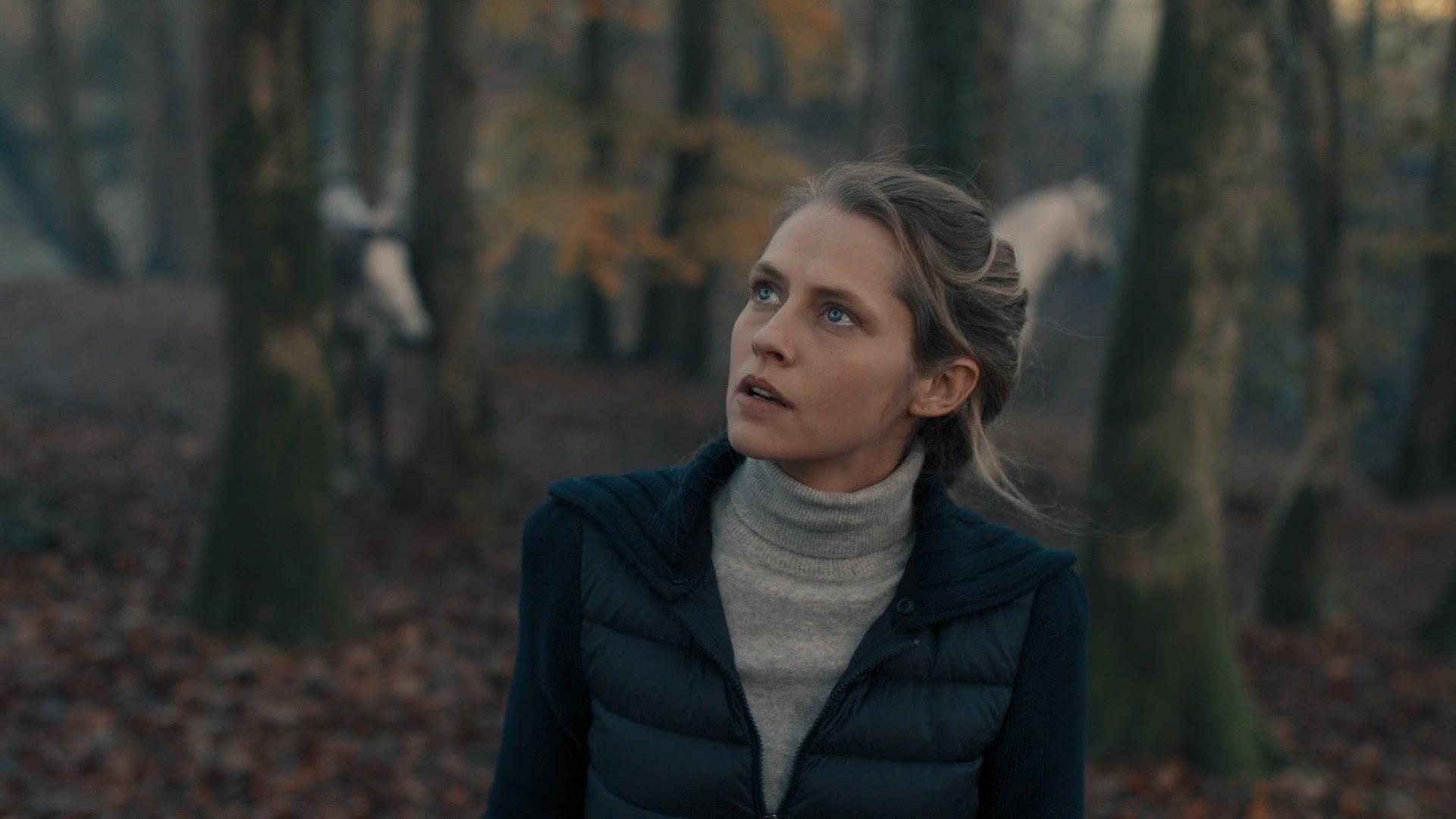 A_Discovery_of_Witches_S01E05_1080p_ATP_0957.jpg