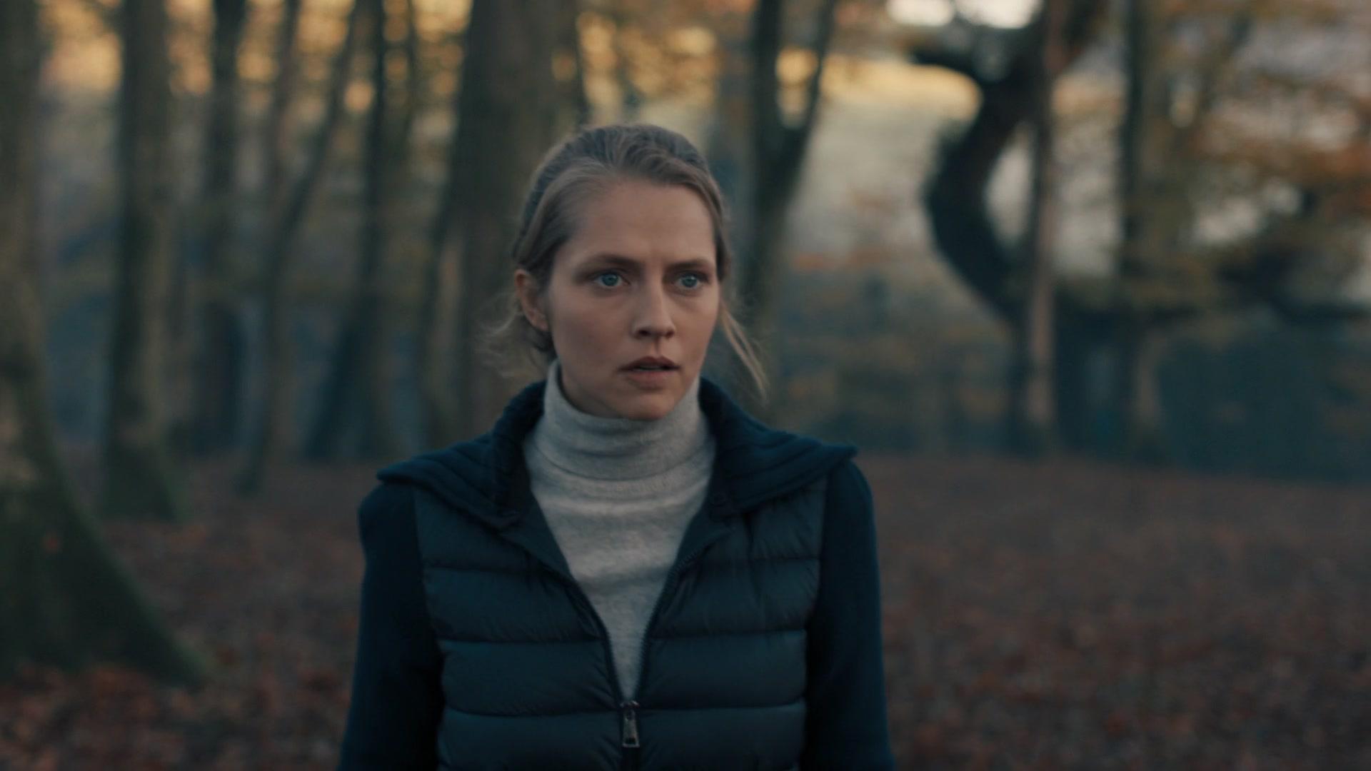 A_Discovery_of_Witches_S01E05_1080p_ATP_0983.jpg