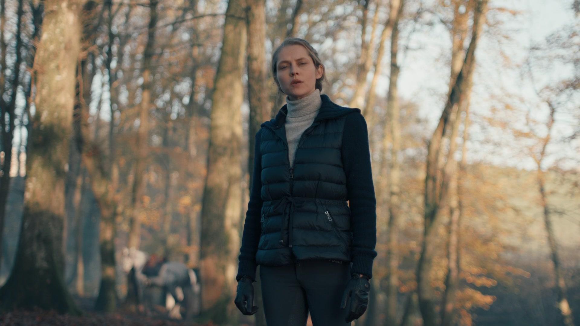 A_Discovery_of_Witches_S01E05_1080p_ATP_1399.jpg