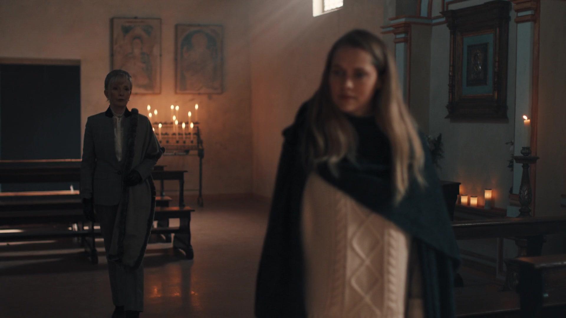 A_Discovery_of_Witches_S01E05_1080p_ATP_2299.jpg