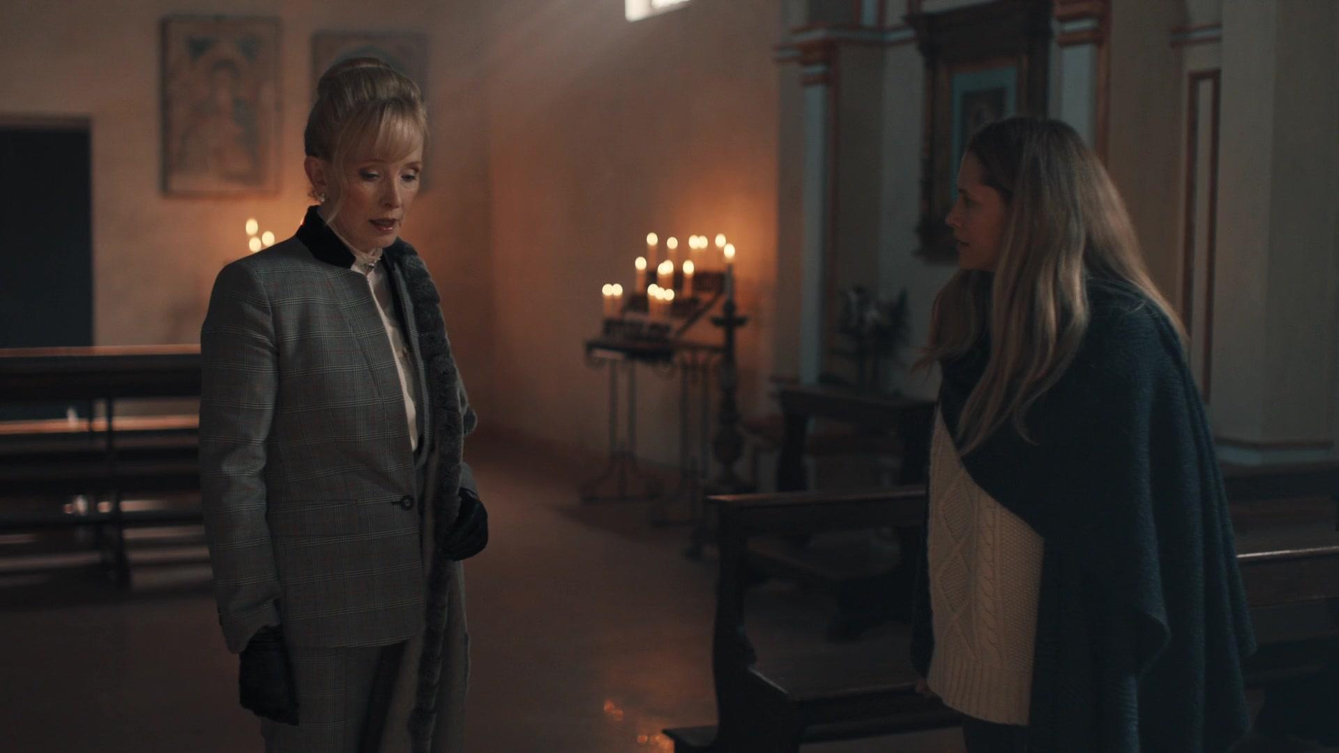 A_Discovery_of_Witches_S01E05_1080p_ATP_2323.jpg A_Discovery_of_Witches_S01E05_1080p_ATP_2323.jpg
