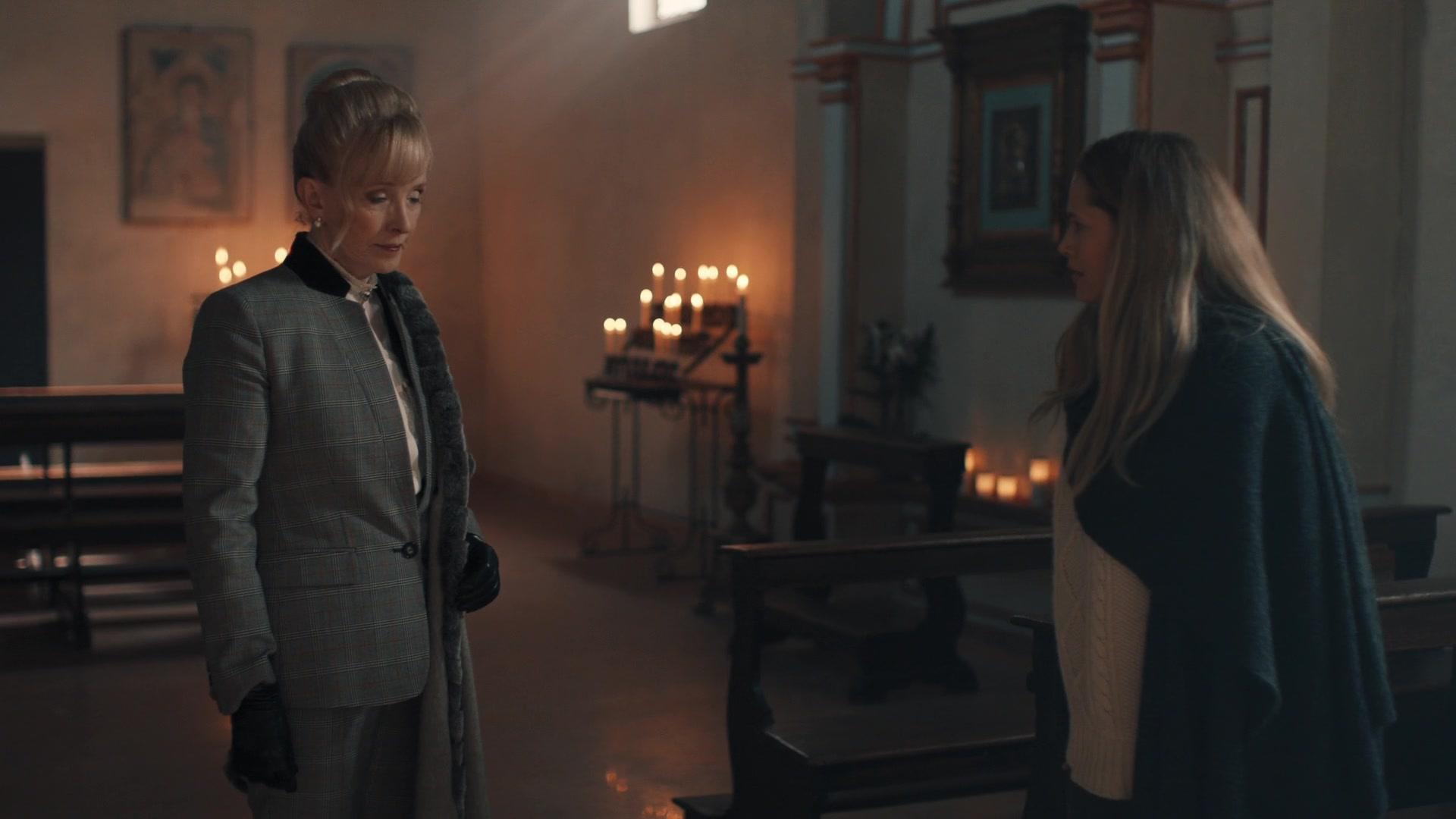 A_Discovery_of_Witches_S01E05_1080p_ATP_2327.jpg A_Discovery_of_Witches_S01E05_1080p_ATP_2327.jpg