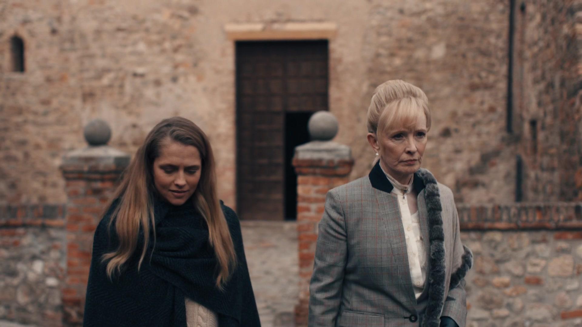 A_Discovery_of_Witches_S01E05_1080p_ATP_2666.jpg A_Discovery_of_Witches_S01E05_1080p_ATP_2666.jpg