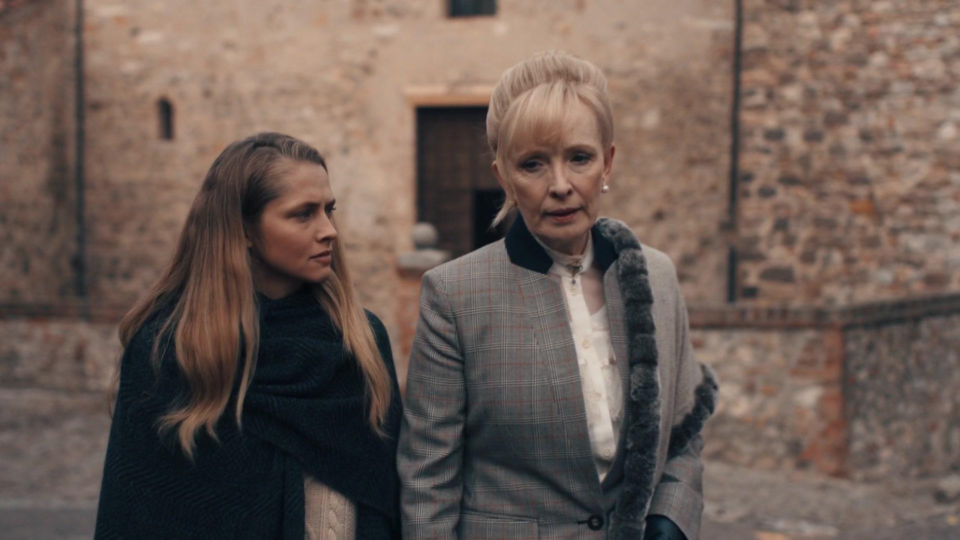 A_Discovery_of_Witches_S01E05_1080p_ATP_2699.jpg