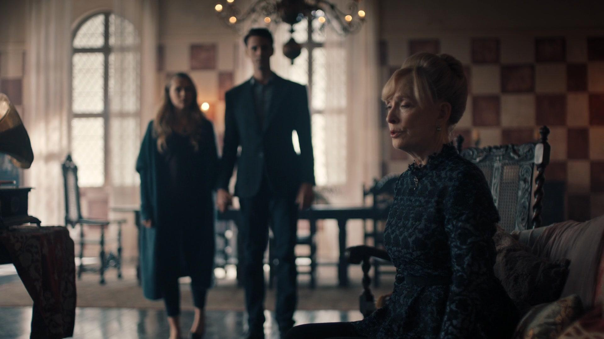 A_Discovery_of_Witches_S01E05_1080p_ATP_4387.jpg