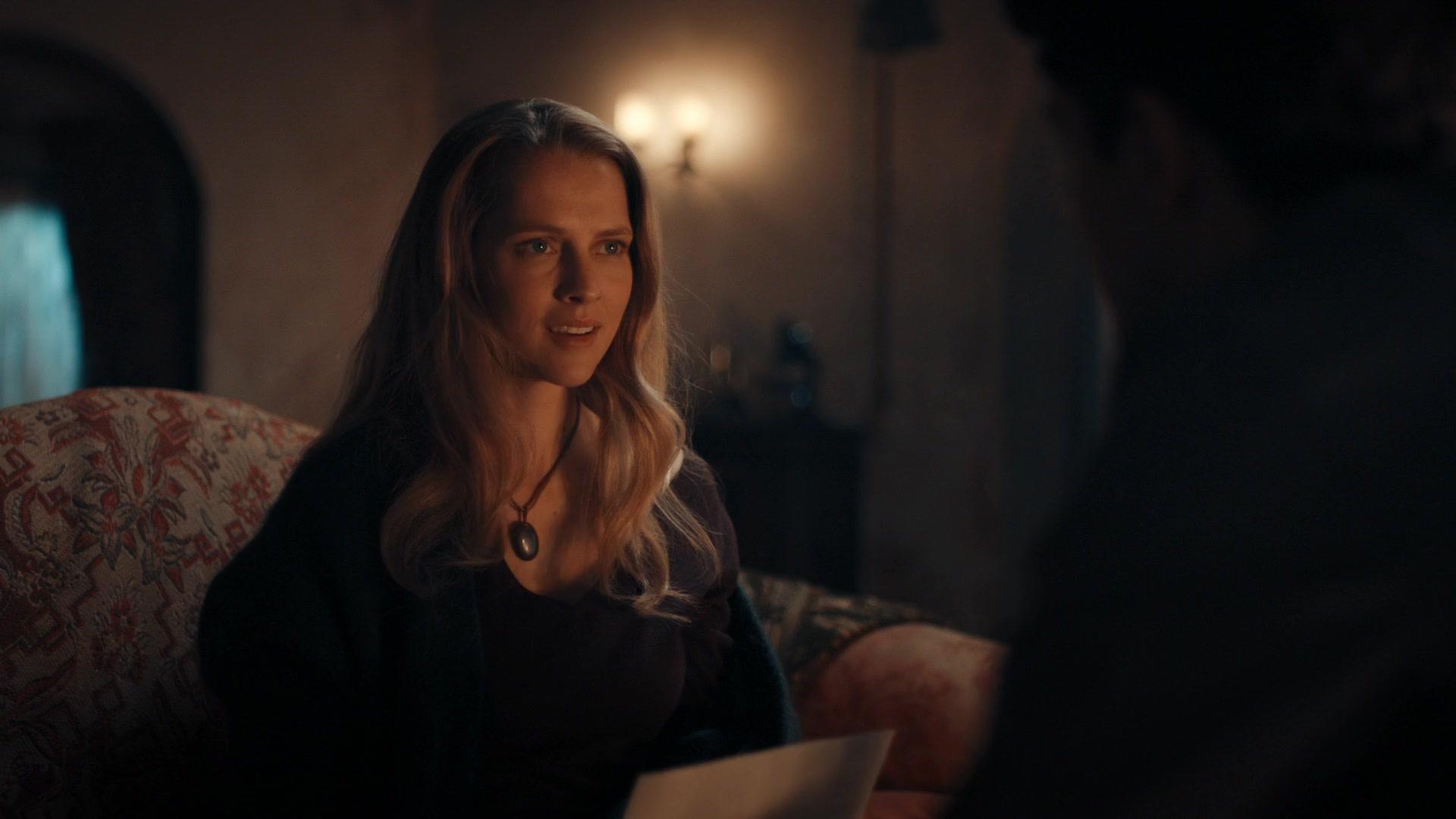 A_Discovery_of_Witches_S01E05_1080p_ATP_5097.jpg A_Discovery_of_Witches_S01E05_1080p_ATP_5097.jpg