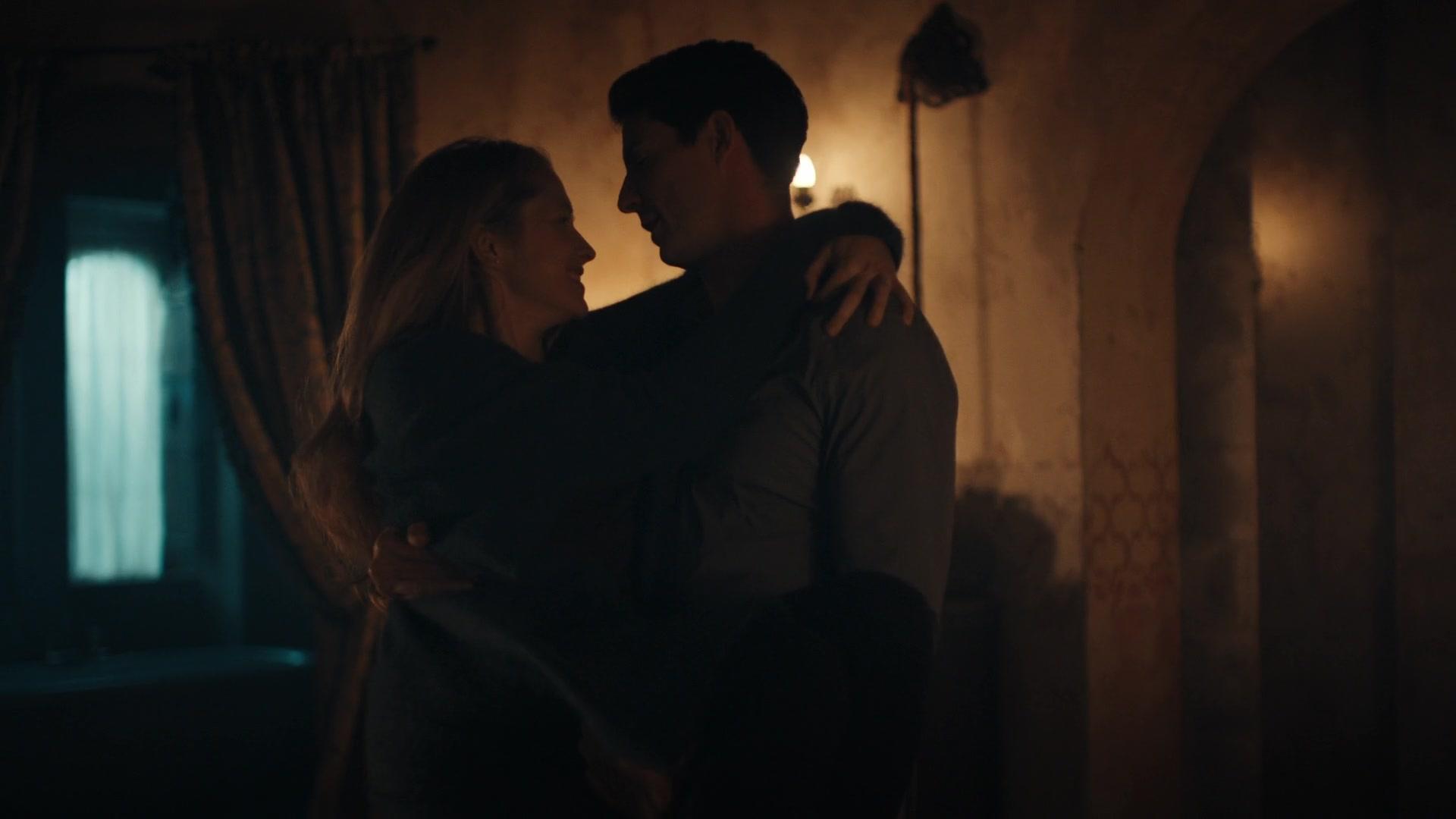 A_Discovery_of_Witches_S01E05_1080p_ATP_5308.jpg A_Discovery_of_Witches_S01E05_1080p_ATP_5308.jpg