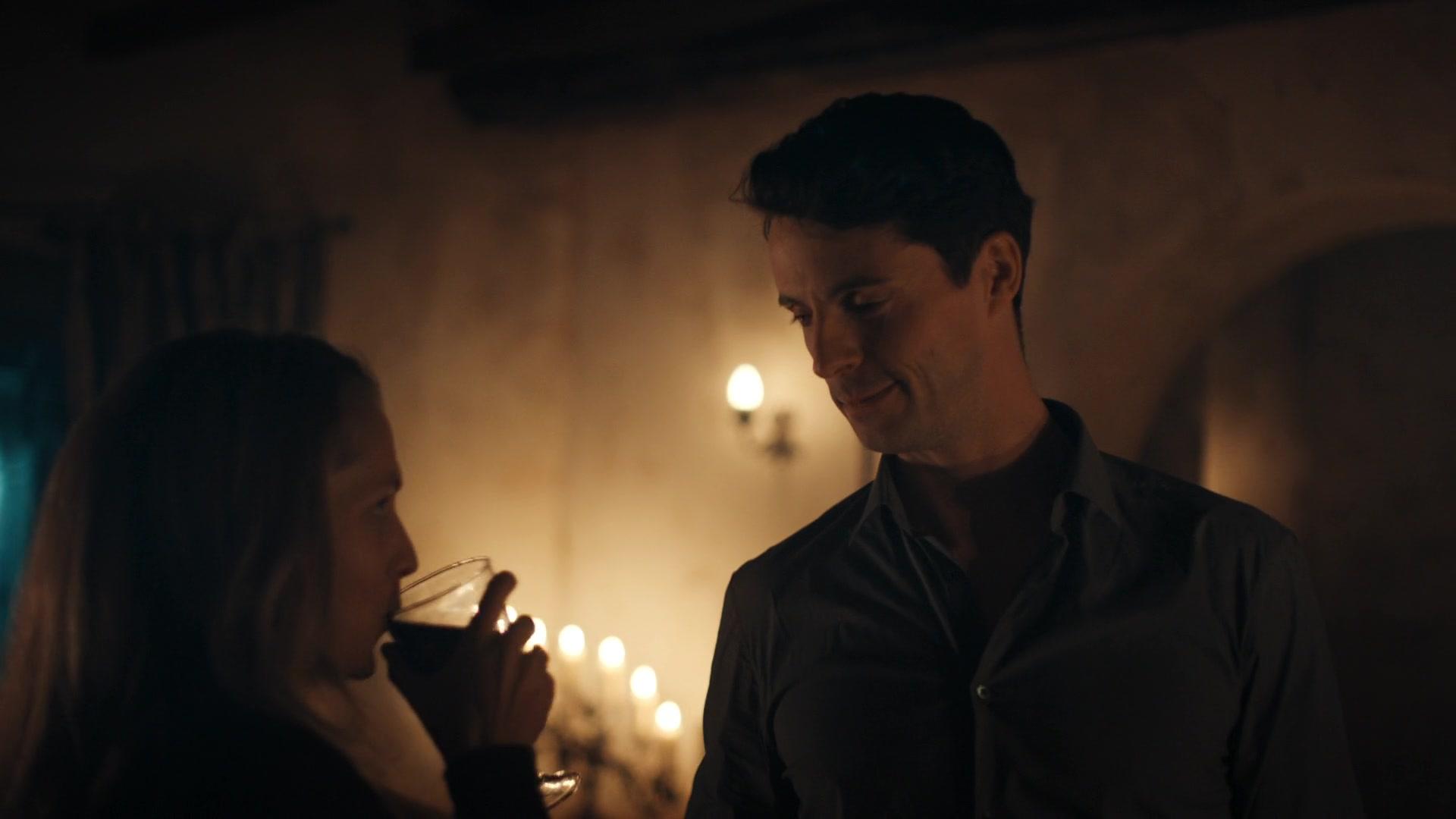 A_Discovery_of_Witches_S01E05_1080p_ATP_5334.jpg