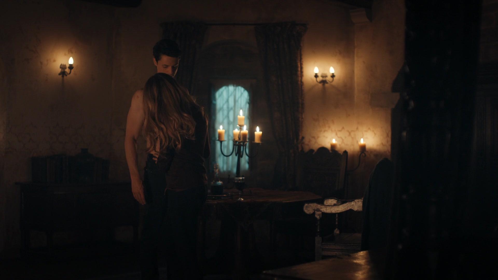 A_Discovery_of_Witches_S01E05_1080p_ATP_5476.jpg