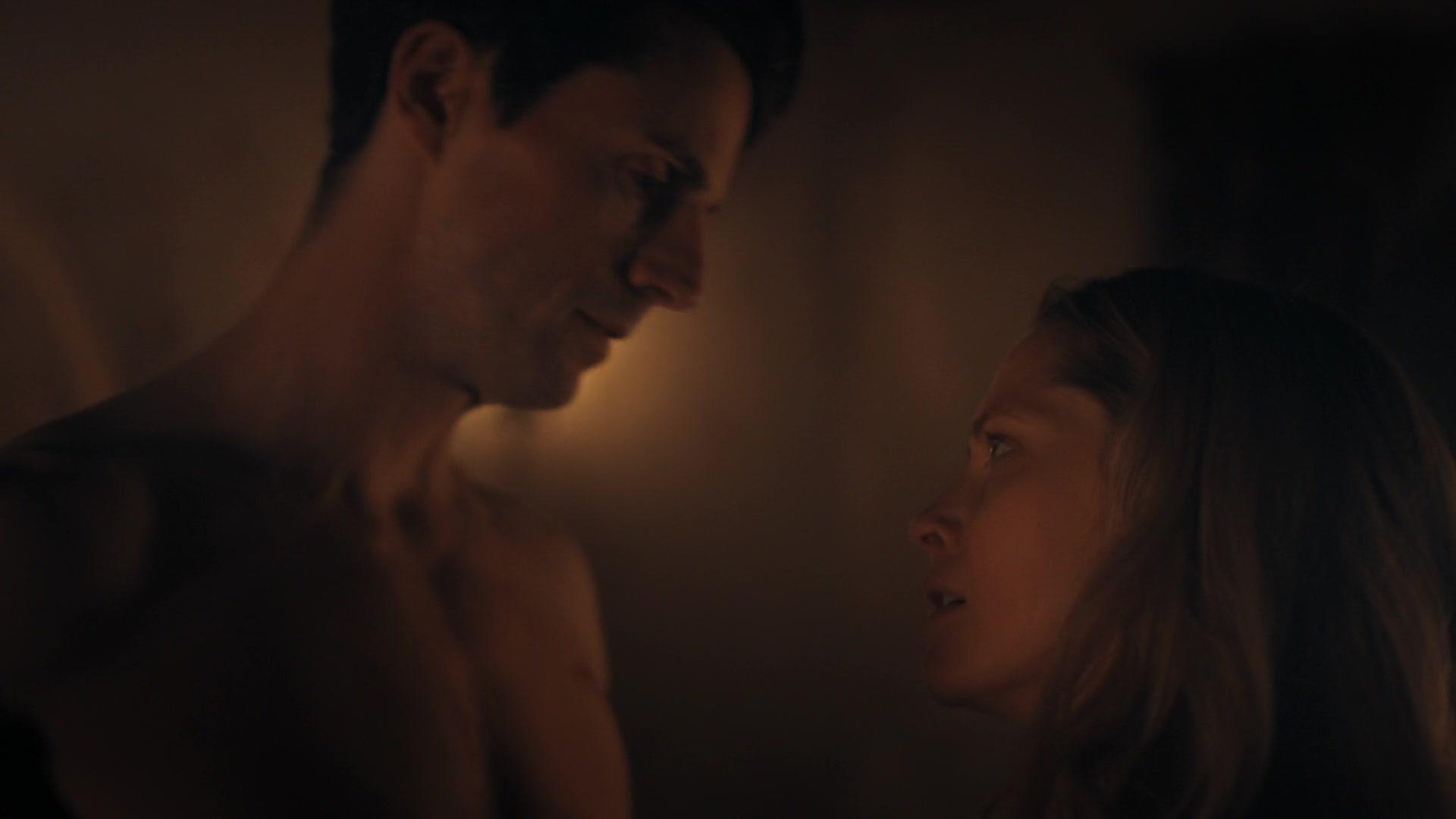 A_Discovery_of_Witches_S01E05_1080p_ATP_5586.jpg A_Discovery_of_Witches_S01E05_1080p_ATP_5586.jpg