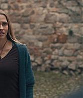 A_Discovery_of_Witches_S01E05_1080p_ATP_4244.jpg