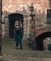 A_Discovery_of_Witches_S01E05_1080p_ATP_4353.jpg