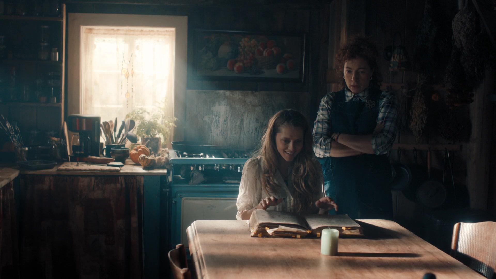 A_Discovery_of_Witches_S01E07_1080p_ATP_3265.jpg