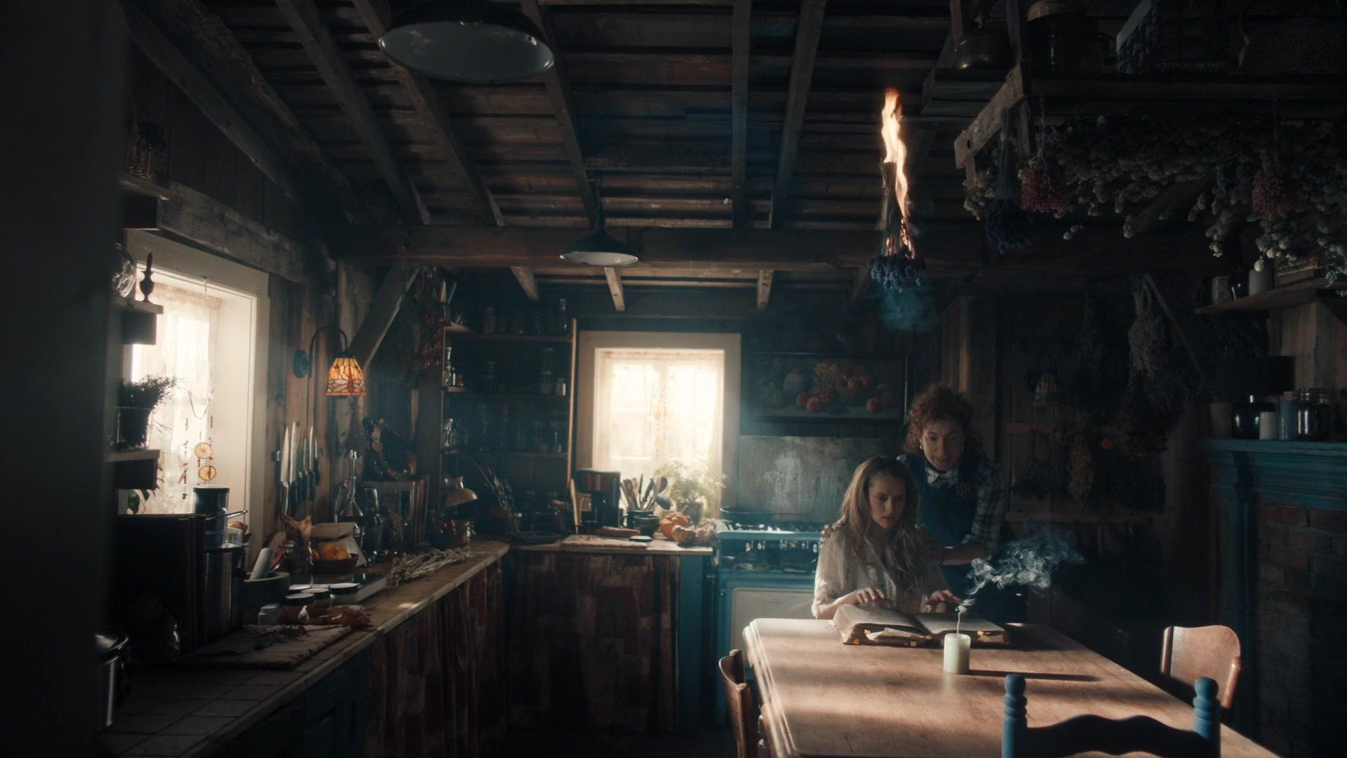 A_Discovery_of_Witches_S01E07_1080p_ATP_3290.jpg