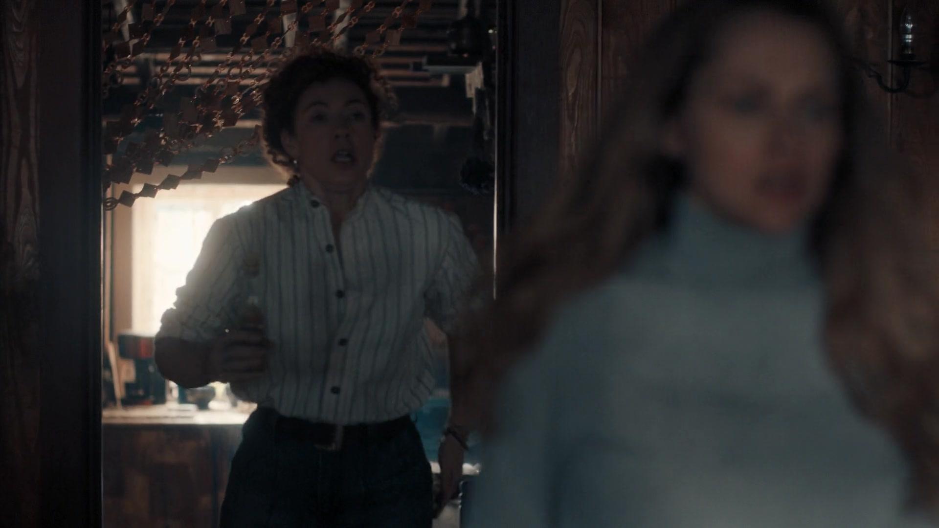 A_Discovery_of_Witches_S01E07_1080p_ATP_3699.jpg