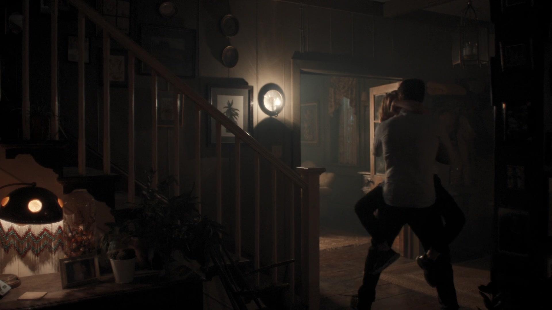 A_Discovery_of_Witches_S01E07_1080p_ATP_4758.jpg A_Discovery_of_Witches_S01E07_1080p_ATP_4758.jpg