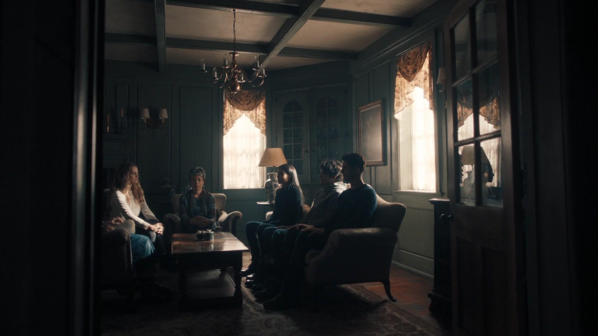 A_Discovery_of_Witches_S01E07_1080p_ATP_5273.jpg A_Discovery_of_Witches_S01E07_1080p_ATP_5273.jpg