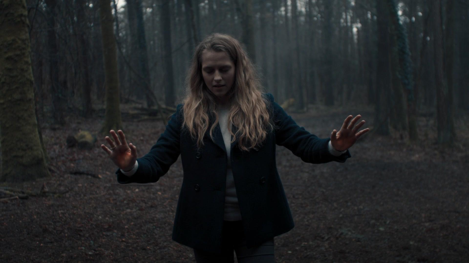 A_Discovery_of_Witches_S01E07_1080p_ATP_6205.jpg A_Discovery_of_Witches_S01E07_1080p_ATP_6205.jpg
