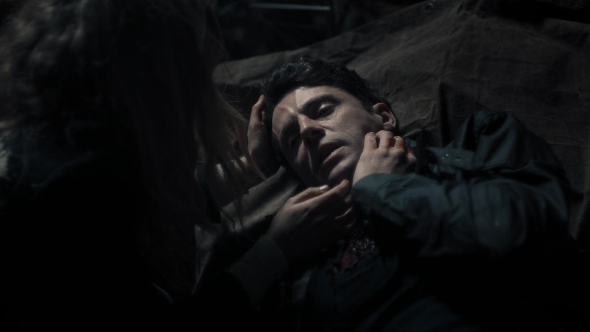 A_Discovery_of_Witches_S01E08_1080p_ATP_0454.jpg A_Discovery_of_Witches_S01E08_1080p_ATP_0454.jpg