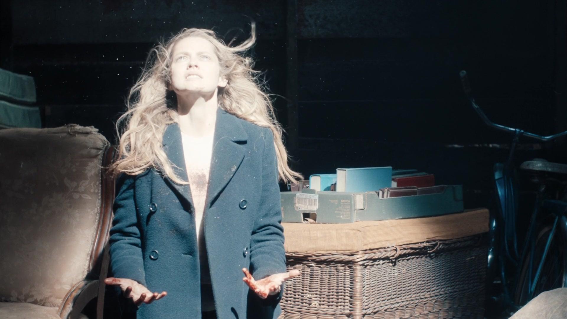 A_Discovery_of_Witches_S01E08_1080p_ATP_0564.jpg A_Discovery_of_Witches_S01E08_1080p_ATP_0564.jpg