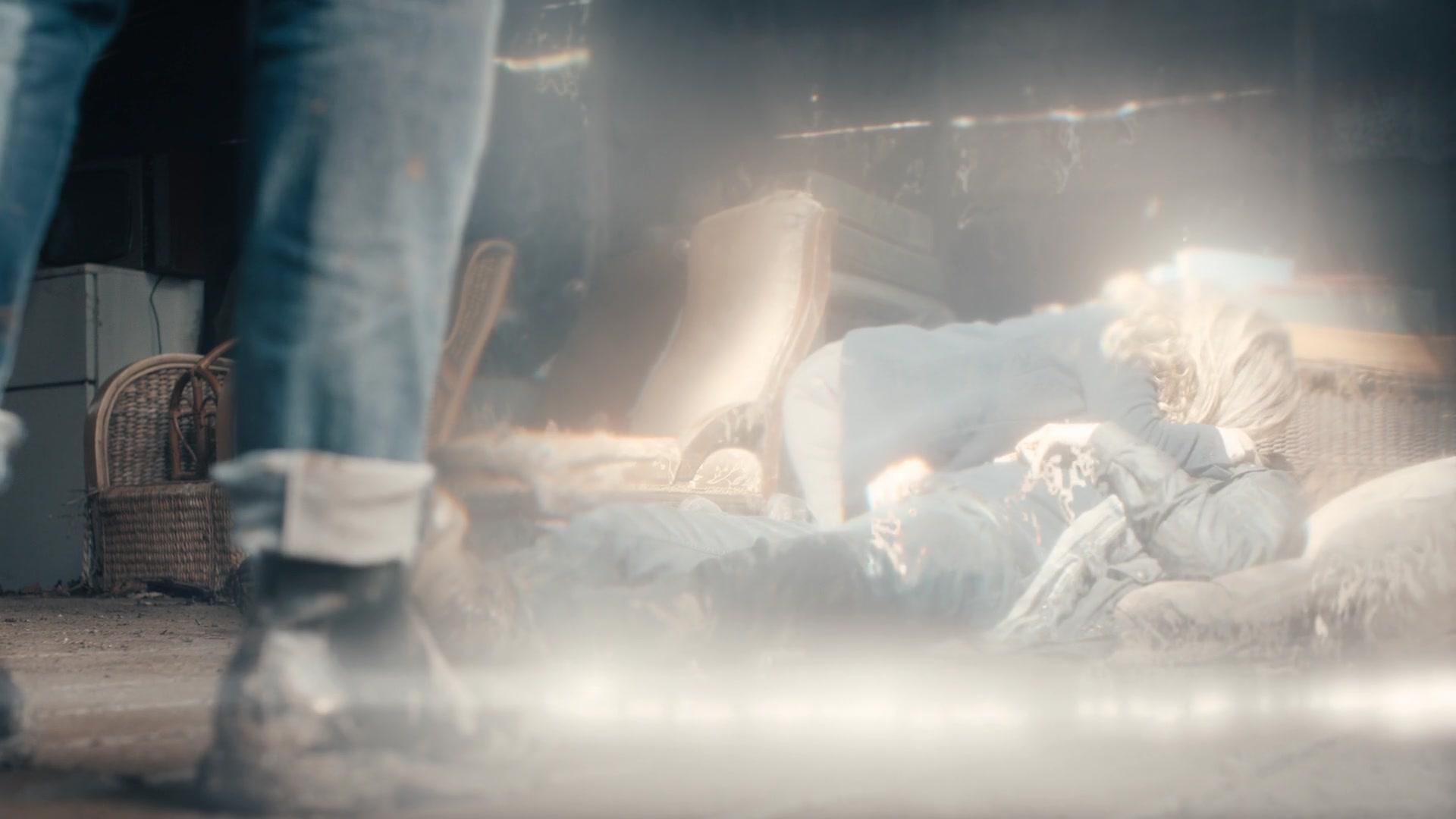 A_Discovery_of_Witches_S01E08_1080p_ATP_0756.jpg A_Discovery_of_Witches_S01E08_1080p_ATP_0756.jpg