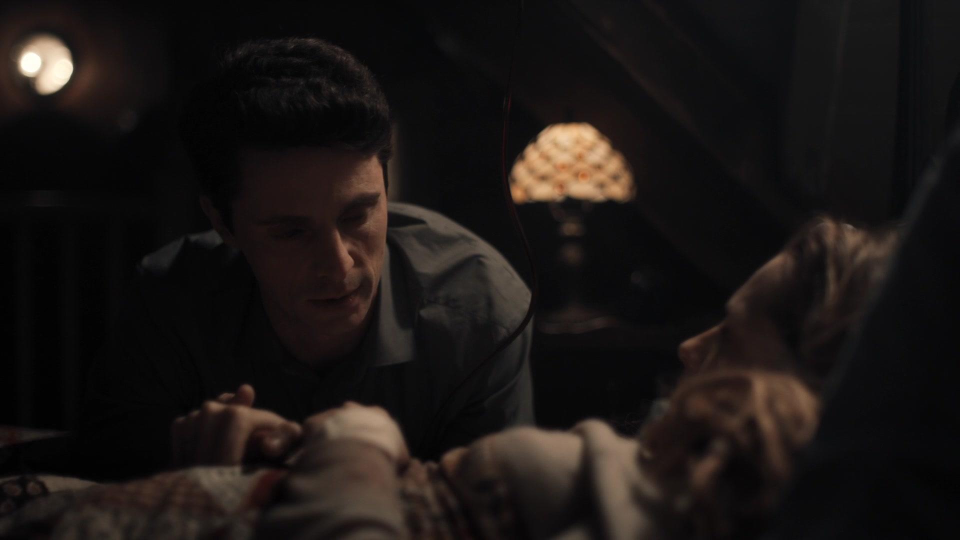 A_Discovery_of_Witches_S01E08_1080p_ATP_1631.jpg A_Discovery_of_Witches_S01E08_1080p_ATP_1631.jpg