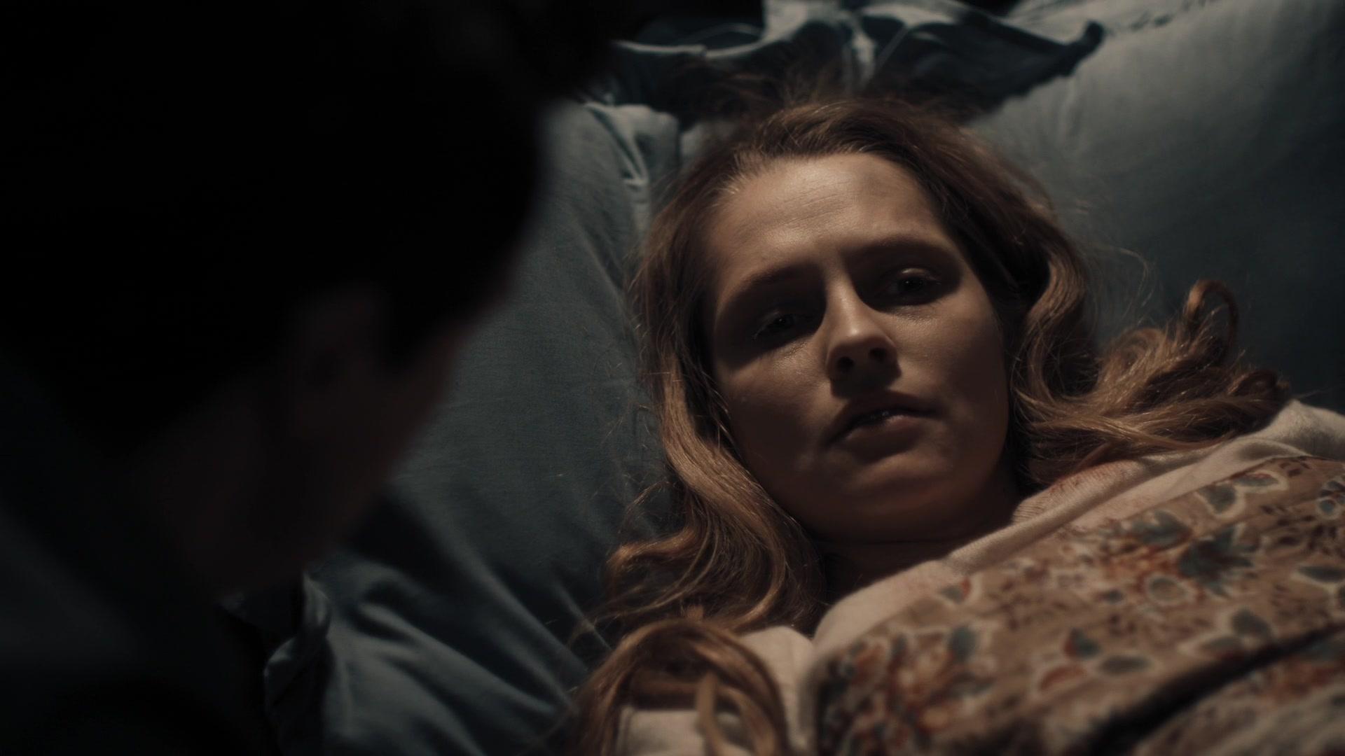 A_Discovery_of_Witches_S01E08_1080p_ATP_1652.jpg A_Discovery_of_Witches_S01E08_1080p_ATP_1652.jpg
