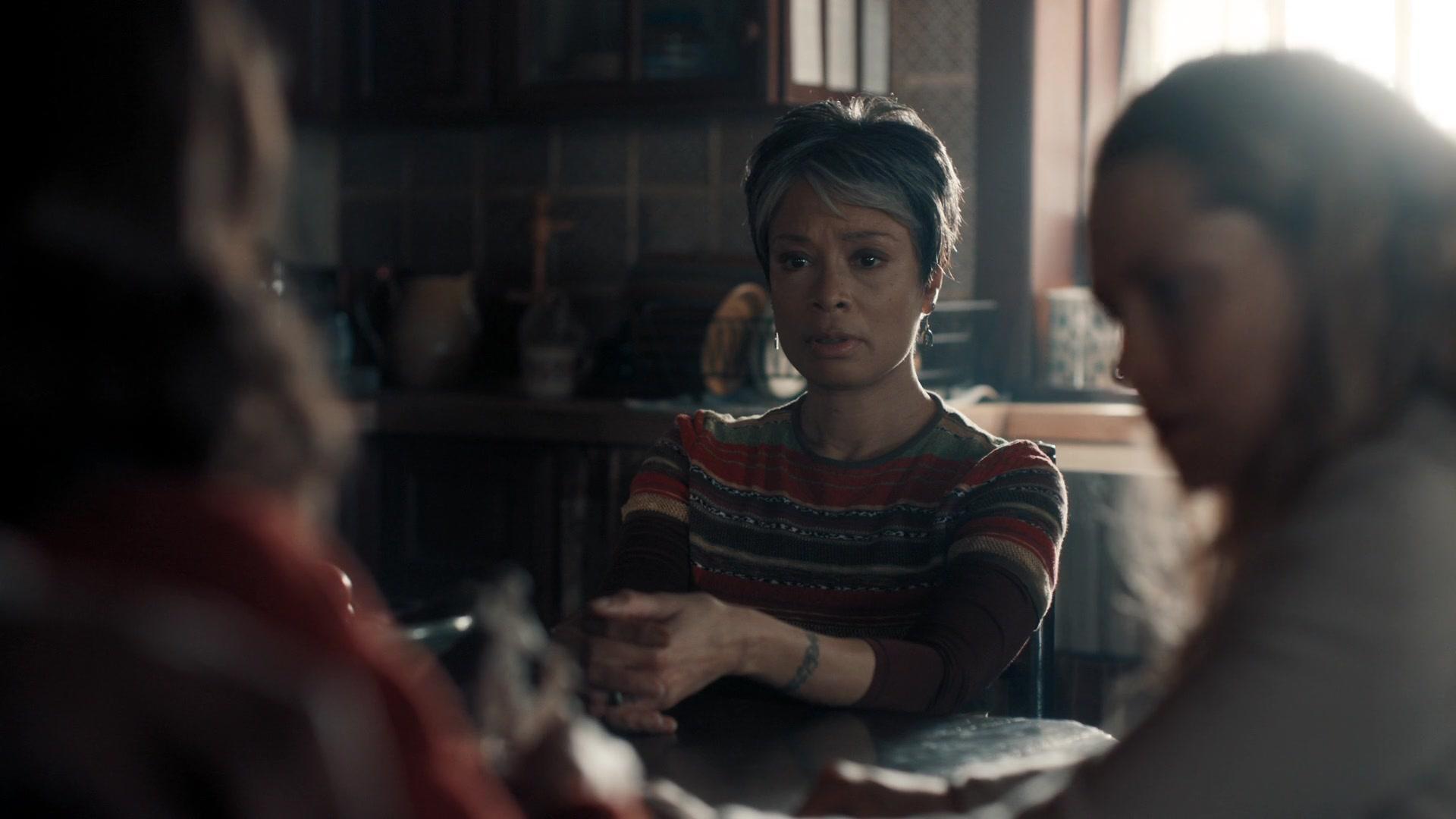 A_Discovery_of_Witches_S01E08_1080p_ATP_2835.jpg A_Discovery_of_Witches_S01E08_1080p_ATP_2835.jpg