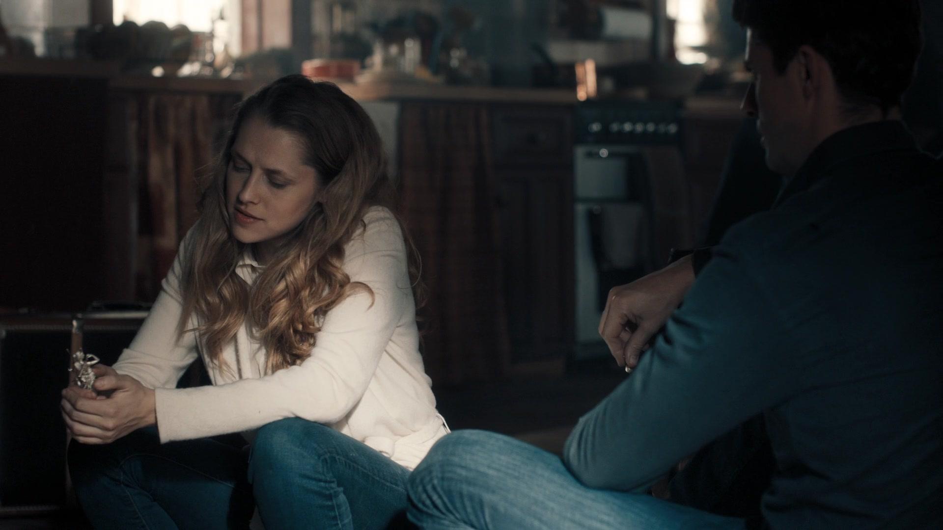 A_Discovery_of_Witches_S01E08_1080p_ATP_3039.jpg A_Discovery_of_Witches_S01E08_1080p_ATP_3039.jpg