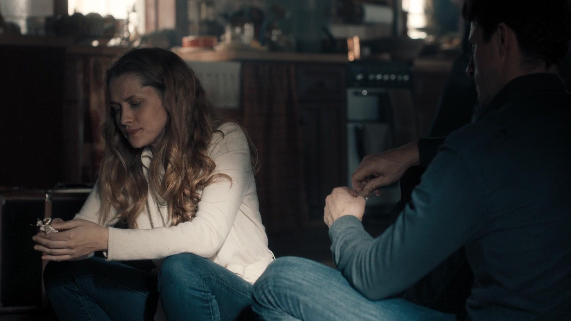 A_Discovery_of_Witches_S01E08_1080p_ATP_3053.jpg A_Discovery_of_Witches_S01E08_1080p_ATP_3053.jpg