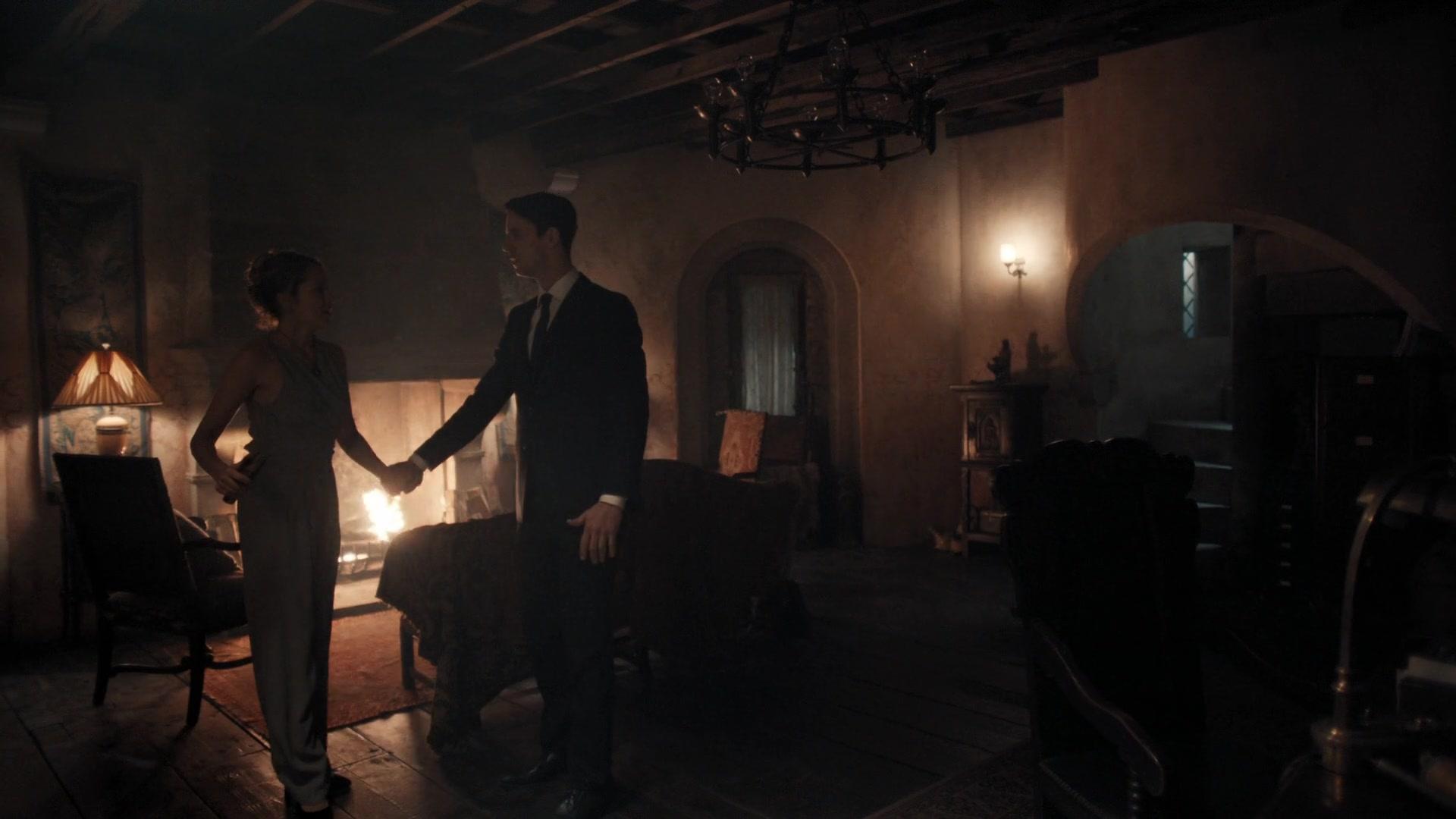 A_Discovery_of_Witches_S01E08_1080p_ATP_3519.jpg A_Discovery_of_Witches_S01E08_1080p_ATP_3519.jpg